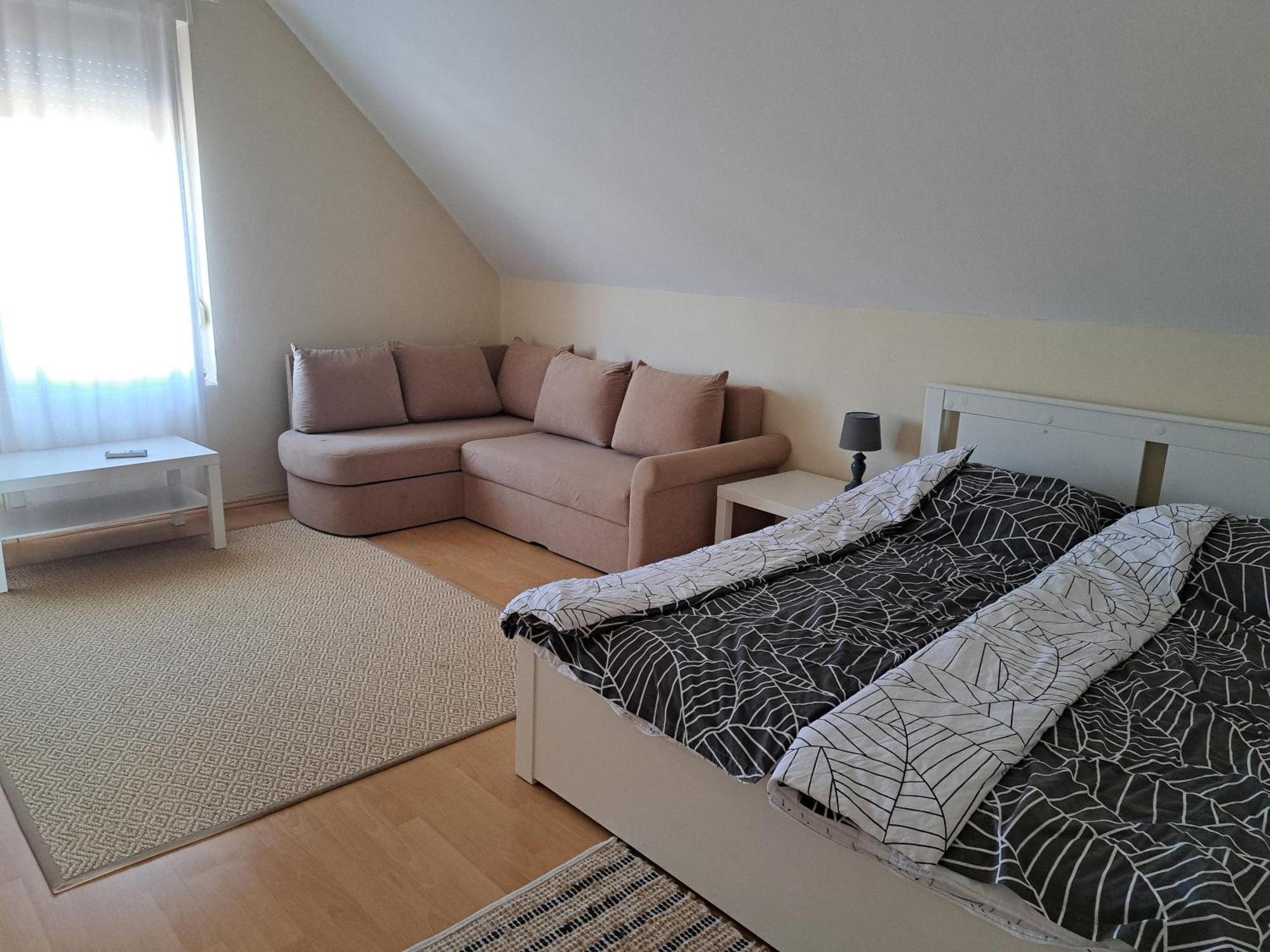 Berek Vendeghaz Fonyod Apartment Ngoại thất bức ảnh